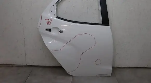 Toyota Yaris XP210 Rear door 