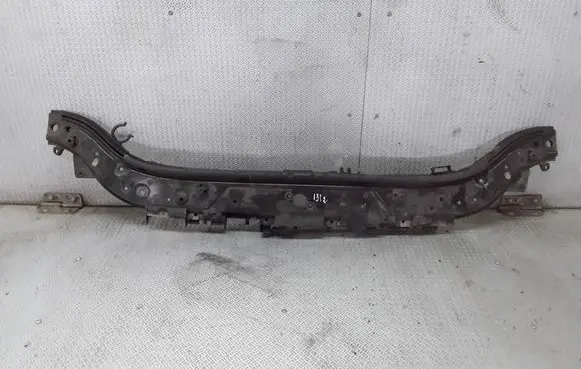 Renault Megane II Top upper radiator support slam panel