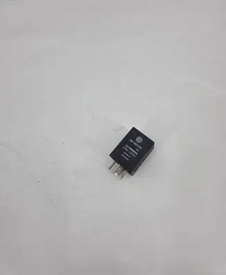 Volkswagen Polo III 6N 6N2 6NF Other relay 357955531