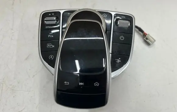 Mercedes-Benz E W238 Head unit multimedia control A2139004608