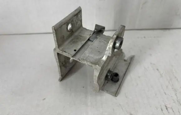 BMW 4 F32 F33 Radiator support slam panel bracket 7245795