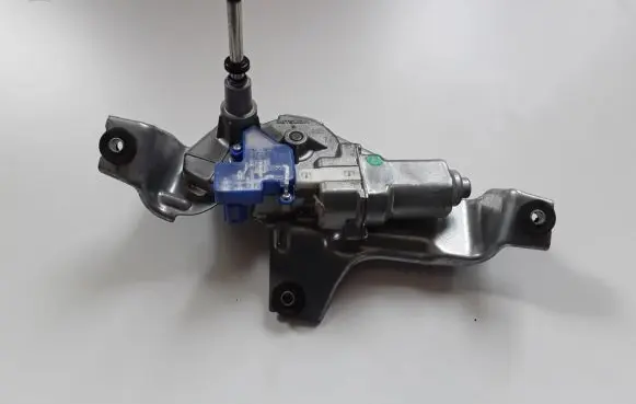 Mitsubishi Outlander Rear window wiper motor 8012