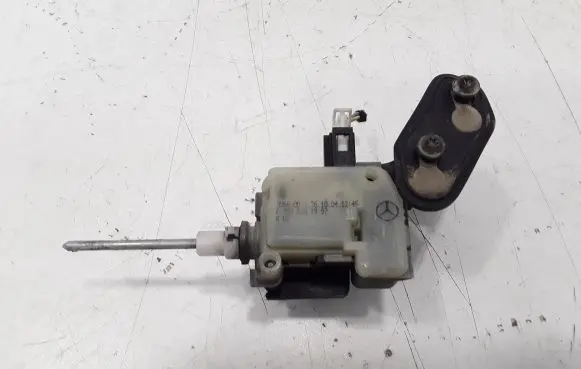 Mercedes-Benz A W169 Central locking motor 1698200714