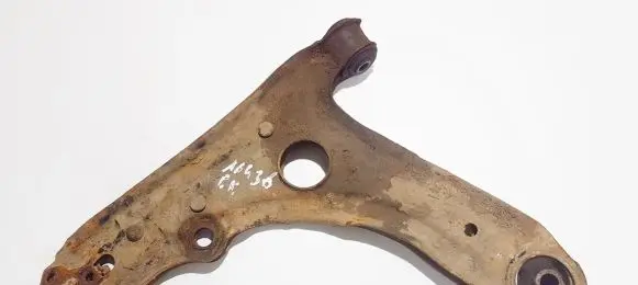 Volkswagen Golf III Front lower control arm/wishbone