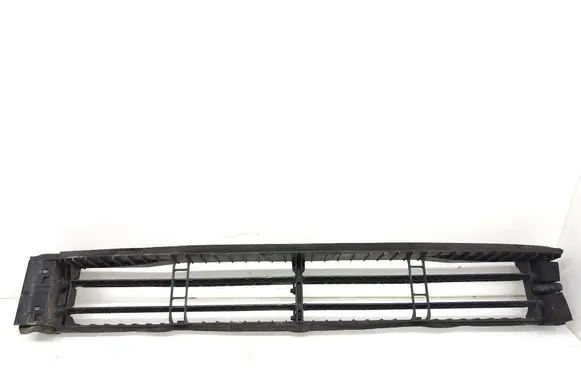 Toyota Prius (XW50) Intercooler air guide/duct channel 