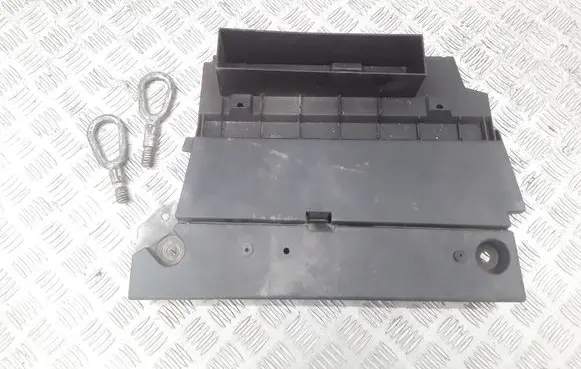 BMW 3 E36 Glove box in trunk 8170476 8171136