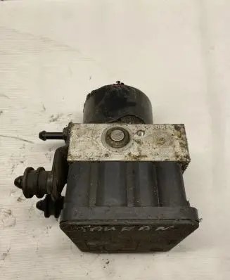 Volkswagen Touran I ABS Pump 1K0614517B