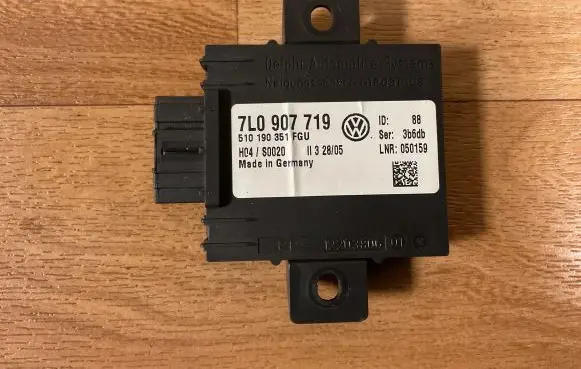 Porsche Cayenne (9PA) Alarm control unit/module 7L0907719 510190351 H04S0020