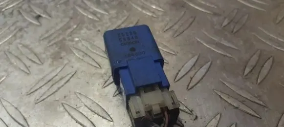 Nissan Primera Other relay 25230c940