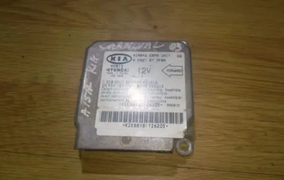 KIA Carnival Airbag control unit/module hae3049 0k52y677f0a