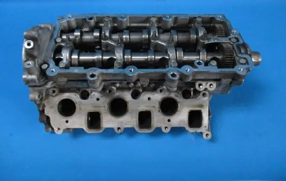 Audi A3 S3 A3 Sportback 8P Engine head 