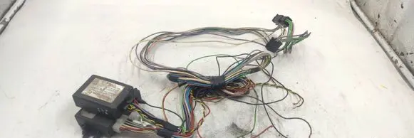 BMW 3 E90 E91 Sensor v00701 vdo0716