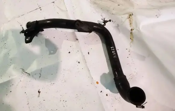Volvo V50 Intercooler hose/pipe