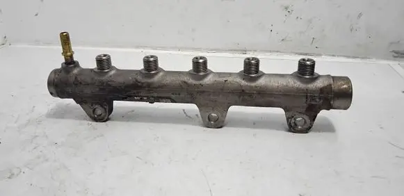 Renault Trafic III (X82) Fuel main line pipe 0445214155 8200842432