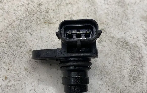 Camshaft position sensor