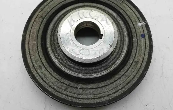 Ford Kuga I Crankshaft pulley 9684720980