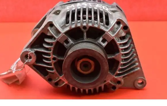 Renault Master II Generator/alternator 7700424582
