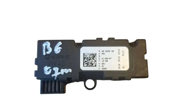 Volkswagen PASSAT B6 Steering angle sensor 3C0959654