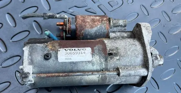 Volvo S60 Starter motor 30659314