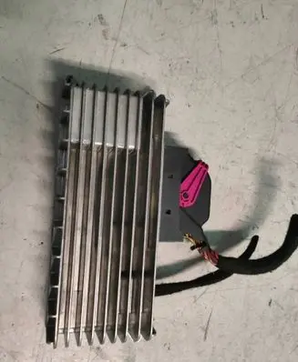 Audi A4 S4 B8 8K Sound amplifier 8T0035223AE