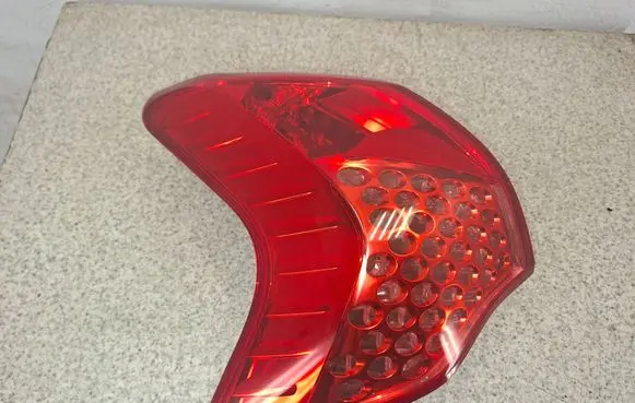 Peugeot 2008 I Rear/tail lights 9683460880 26030102