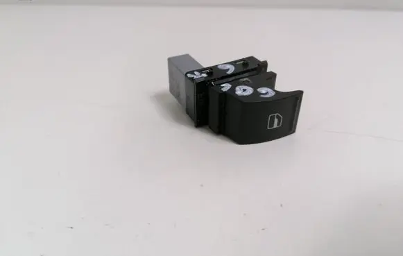 Volkswagen Golf VI Electric window control switch 7L6959855B