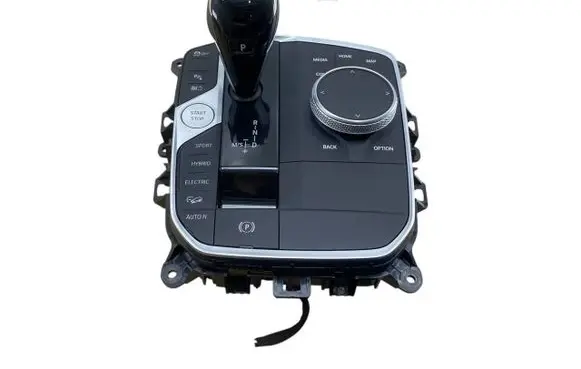 BMW X3 G01 Gear shifter/selector 5A7DFD7 61315A7DFD7 16046610