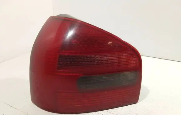 Audi A3 S3 8L Tailgate rear/tail lights 811945095