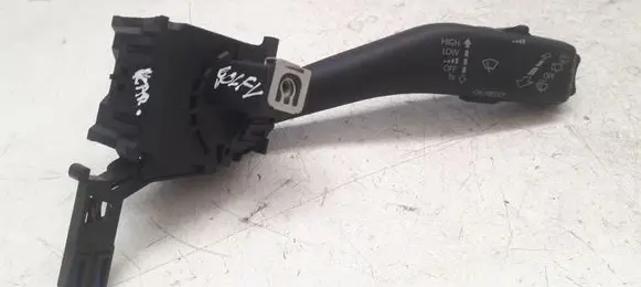 Volkswagen Golf V Wiper speed switch 1K0953519J