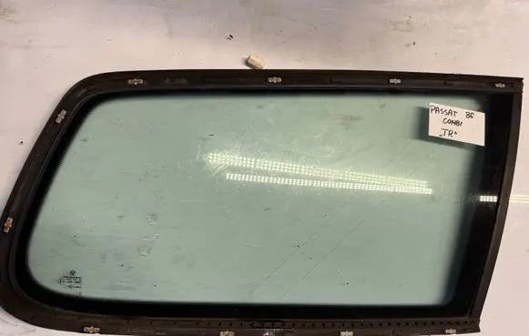 Volkswagen PASSAT B6 Rear side window 321312123