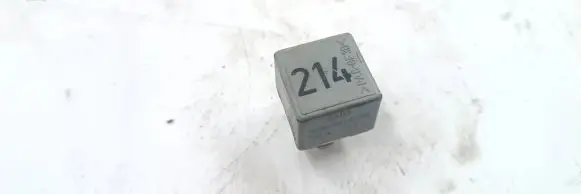 Audi A4 S4 B5 8D Other relay 443951253K