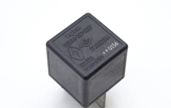 Renault Scenic II - Grand scenic II Other relay 7700821864