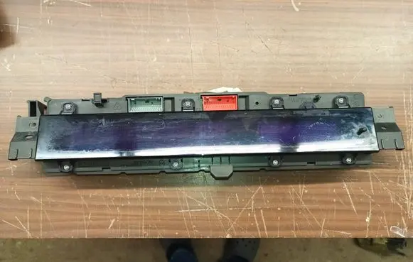 Renault Espace - Grand espace IV Speedometer (instrument cluster) p8200392366