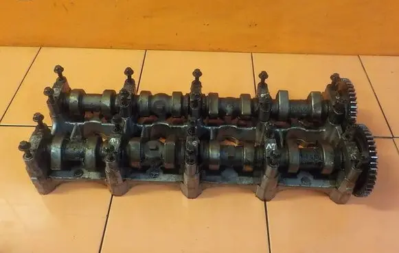 Mercedes-Benz E W211 Camshaft R6110160504 192Z1
