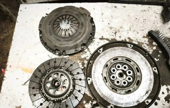 Audi A4 S4 B5 8D Clutch set kit 1864000461