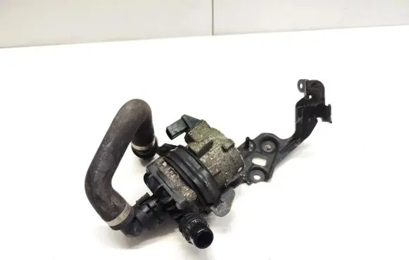 Mercedes-Benz S W222 Electric auxiliary coolant/water pump A0005001986 17526575
