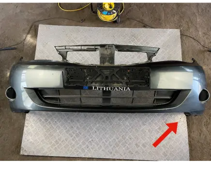 Subaru Impreza III Front bumper