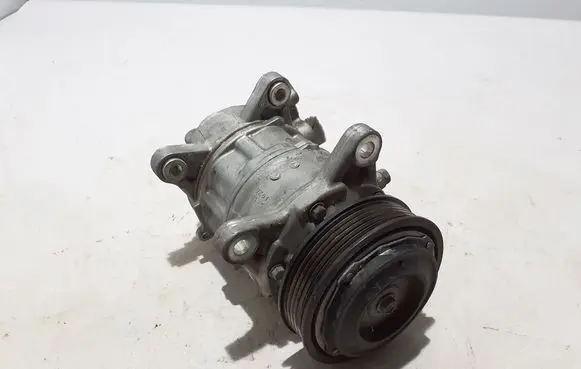 BMW X4M F98 Air conditioning (A/C) compressor (pump) 6994082