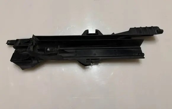 BMW X5 E70 Side radiator support slam panel 7799762