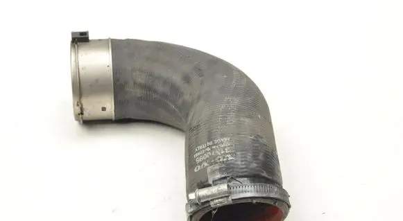 Volvo XC90 Intercooler hose/pipe 31370095