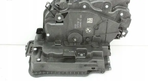 BMW X3 G01 Rear door lock 7473148