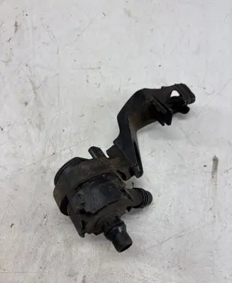 BMW 7 G11 G12 Electric auxiliary coolant/water pump 9372723