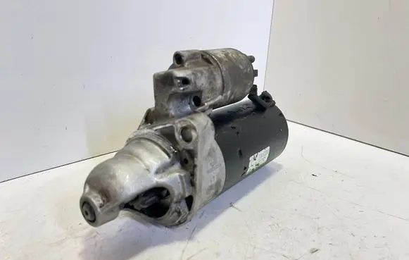 Volkswagen Phaeton Starter motor 903925