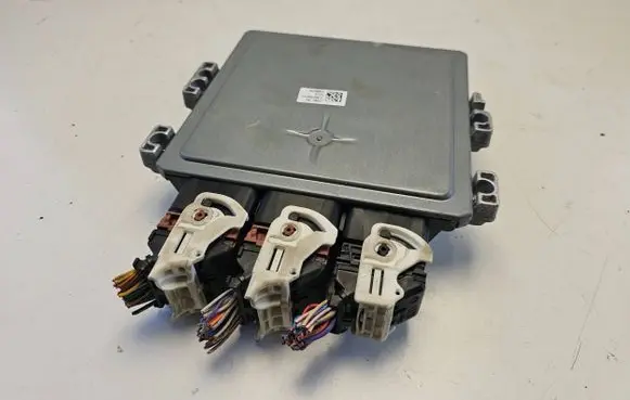 Citroen Berlingo Engine control unit/module S180075002 9678686080