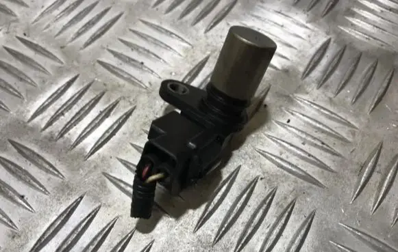 Volvo S80 Crankshaft position sensor 30637803