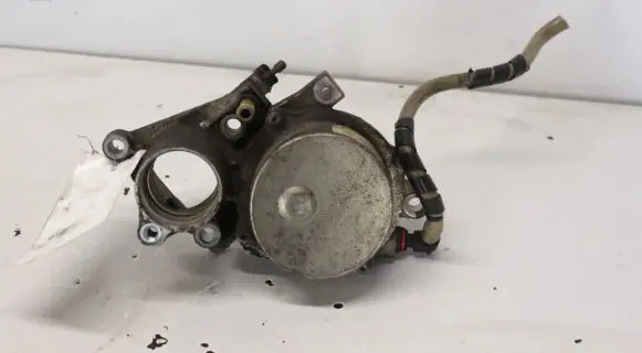 Fiat Ducato Vacuum pump XS7Q-2A451-BJ