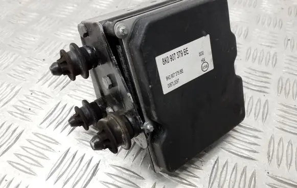 Audi A4 S4 B8 8K ABS Pump 8K0907379BE 8K0614517EA