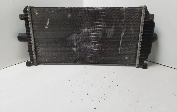 Renault Laguna I Intercooler radiator