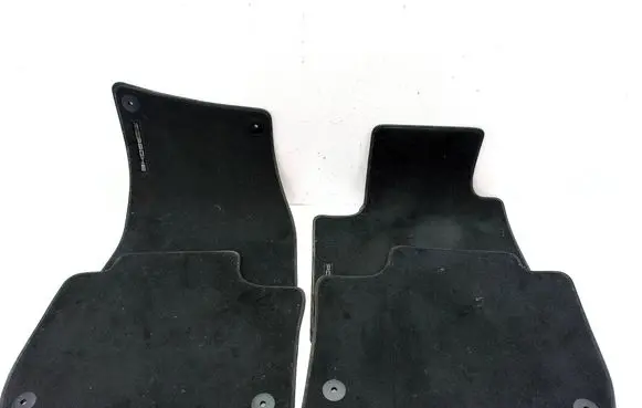 Porsche Cayenne (92A) Car floor mat set