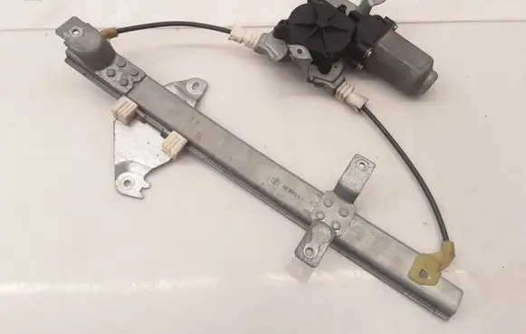 Nissan Almera Tino Rear door window regulator with motor 400600